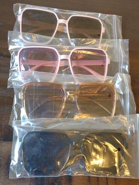 Set of 4 Oversized Square Sunglasses - Pink, Light Pink, Amber, Black Lenses